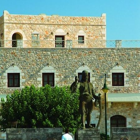 Areos Polis Boutique Hotel Areopoli Esterno foto