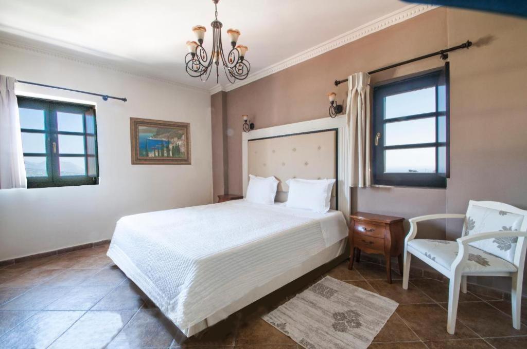 Areos Polis Boutique Hotel Areopoli Esterno foto