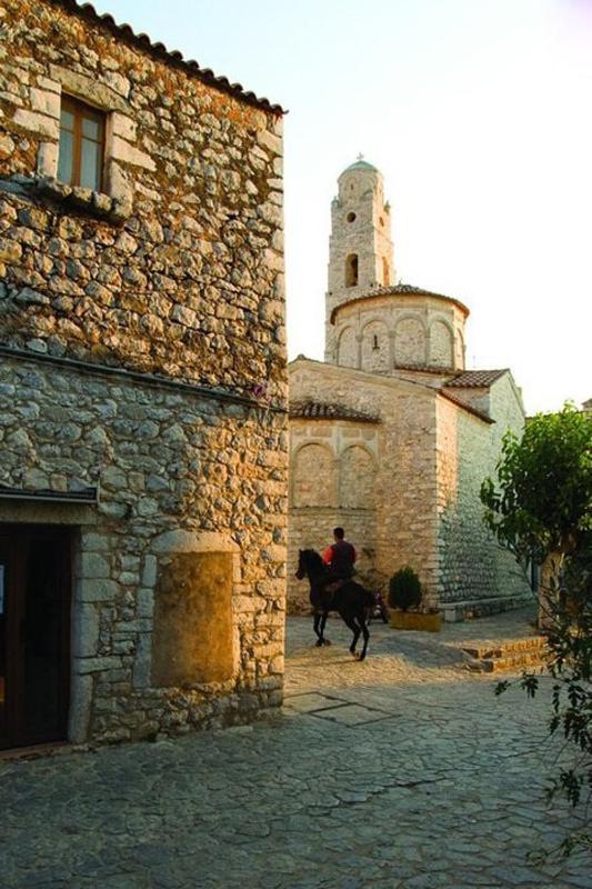 Areos Polis Boutique Hotel Areopoli Esterno foto