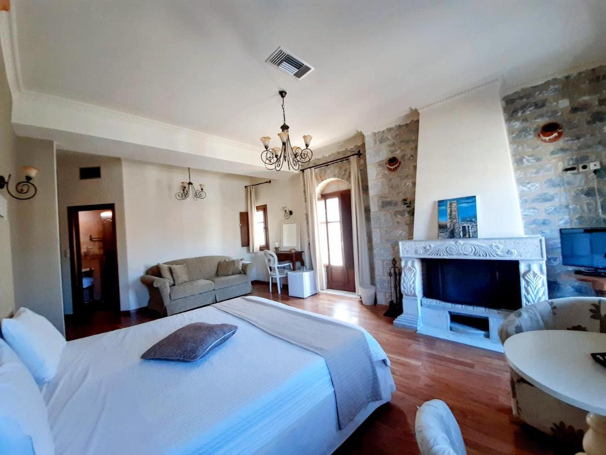 Areos Polis Boutique Hotel Areopoli Esterno foto