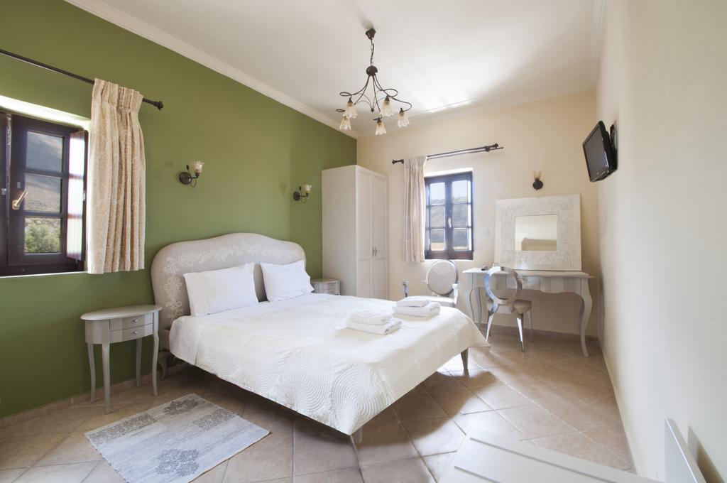 Areos Polis Boutique Hotel Areopoli Esterno foto